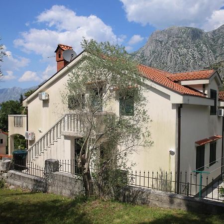 Apartmani Dijana 2 Cattaro Esterno foto