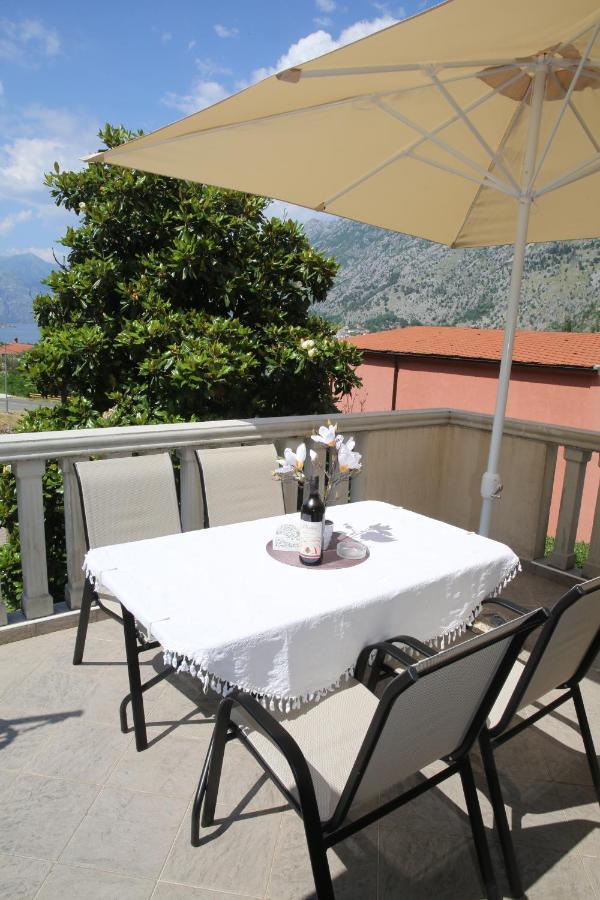 Apartmani Dijana 2 Cattaro Esterno foto