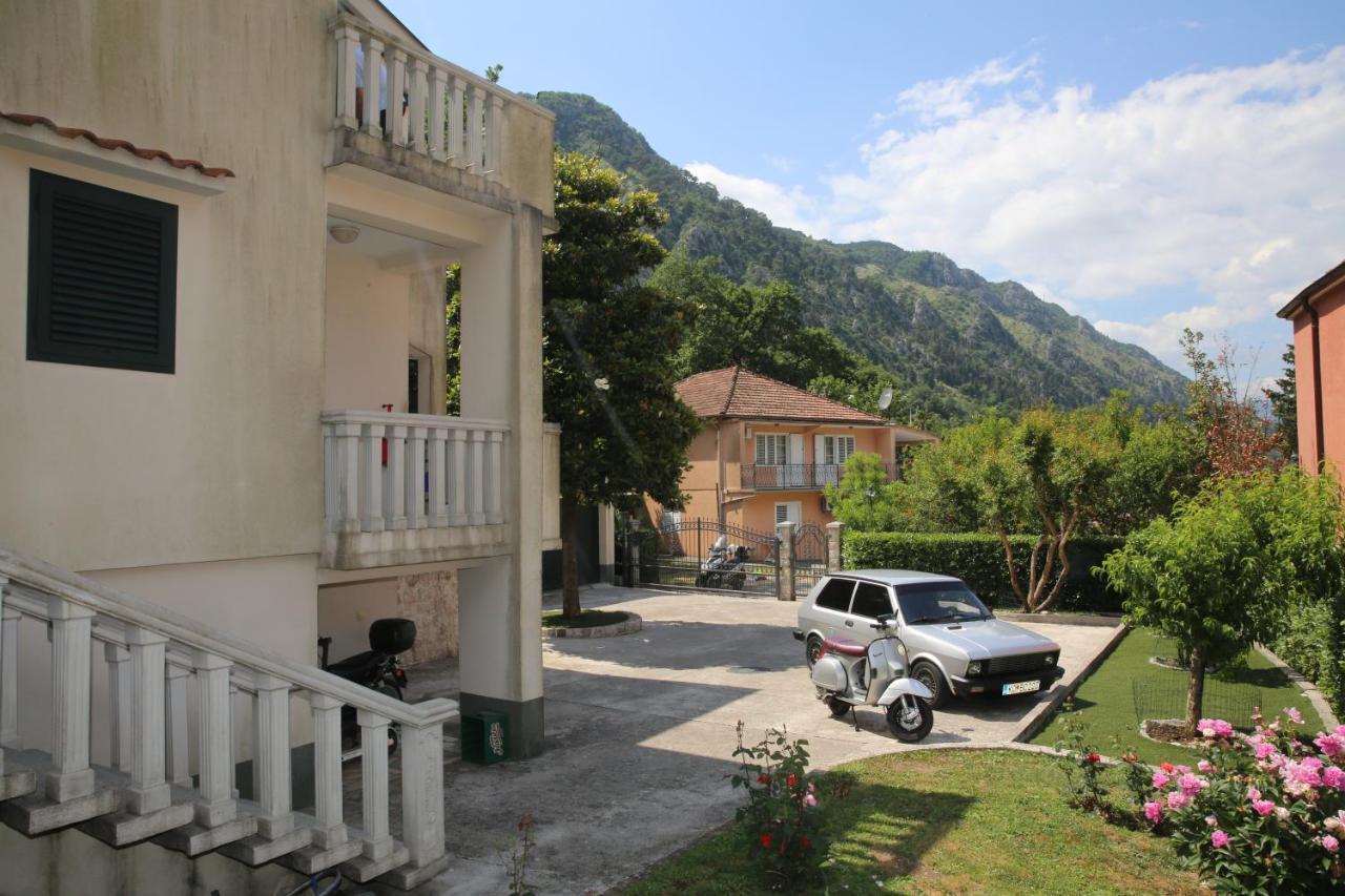 Apartmani Dijana 2 Cattaro Esterno foto